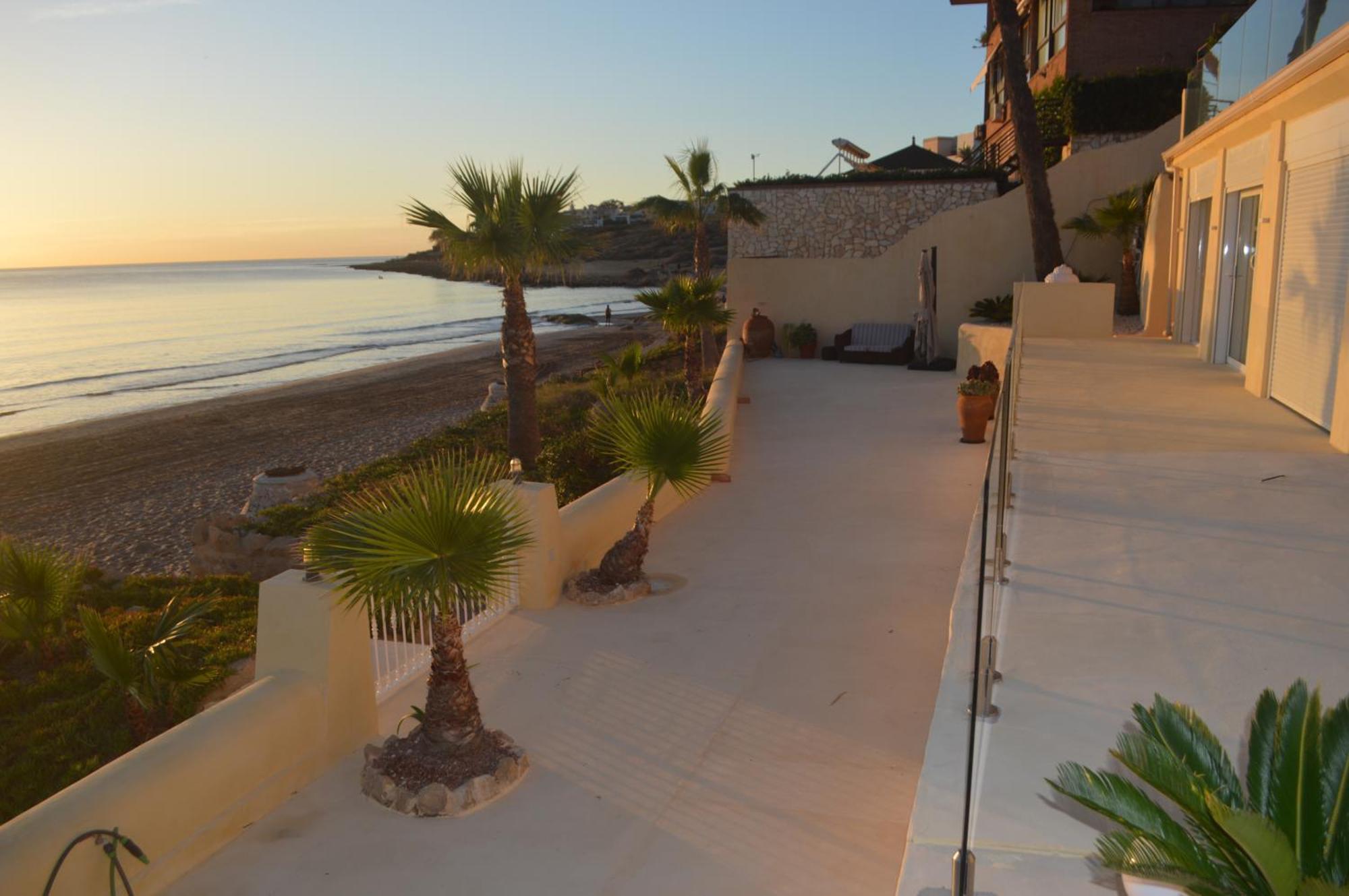 Extraordinario apartamento a pie de playa Chalet Roquetes Alicante Exterior foto
