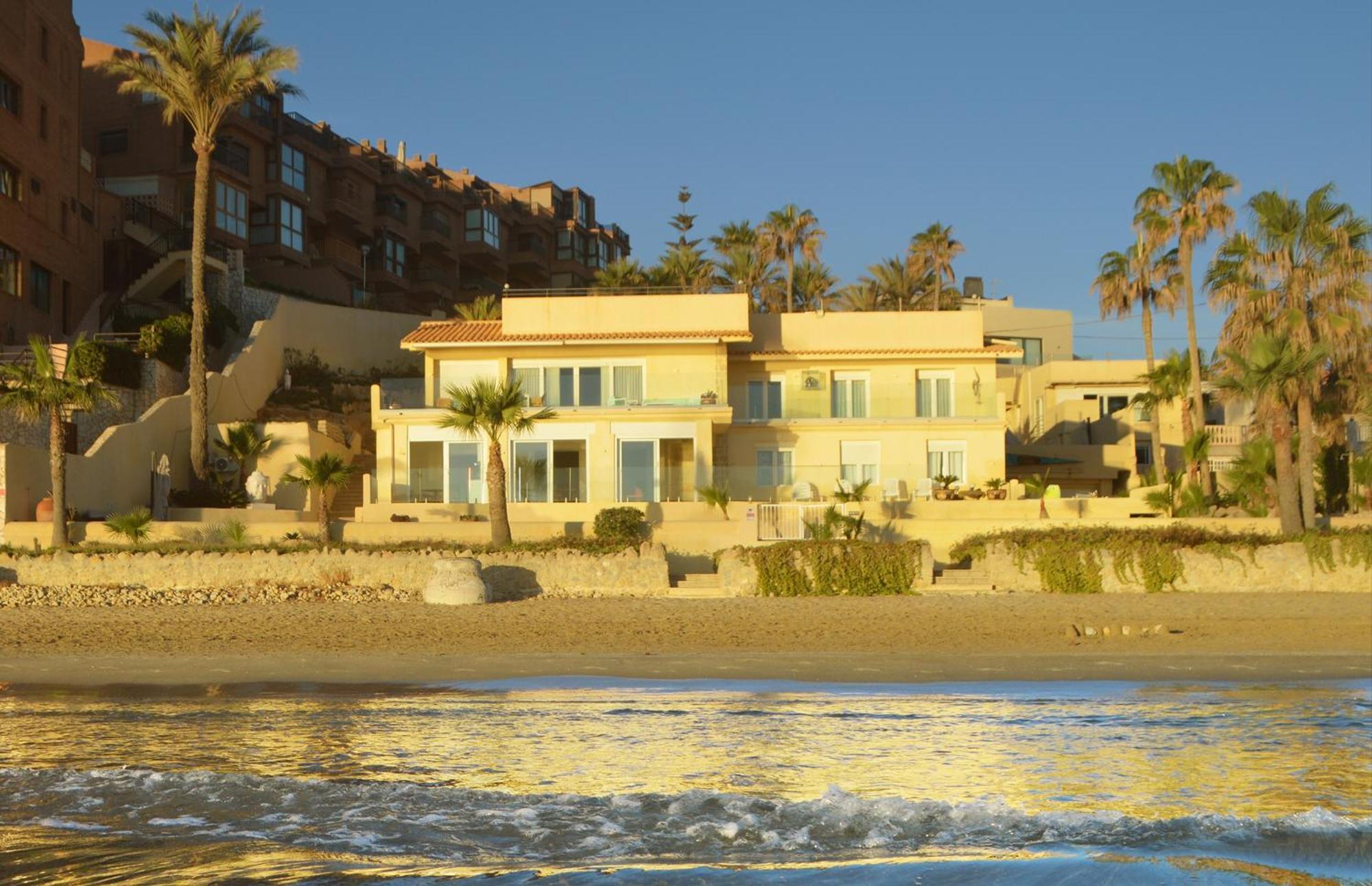 Extraordinario apartamento a pie de playa Chalet Roquetes Alicante Exterior foto